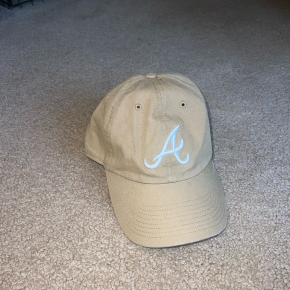 Atlanta Braves hat - Picture 1 of 3